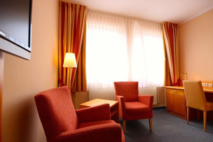 Room 31 of 42