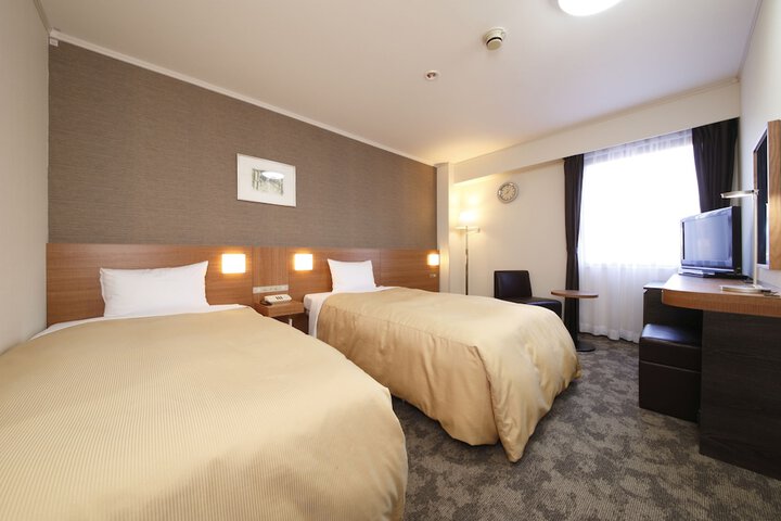 Room 7 of 20