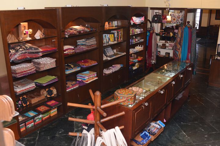Gift Shop 68 of 140
