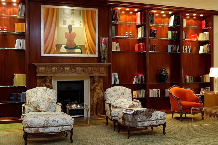 Lobby Photos