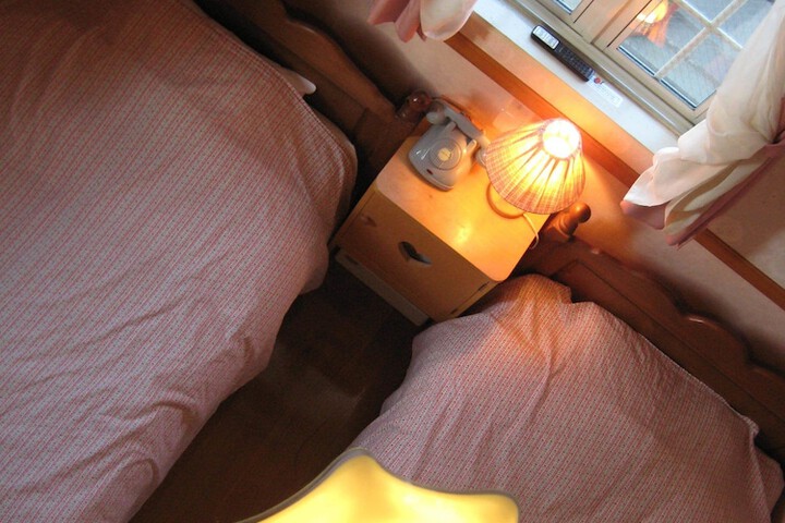 Room 4 of 34
