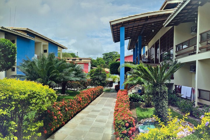 Hotel Exterior 51 of 53