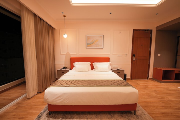 Room 21 of 49