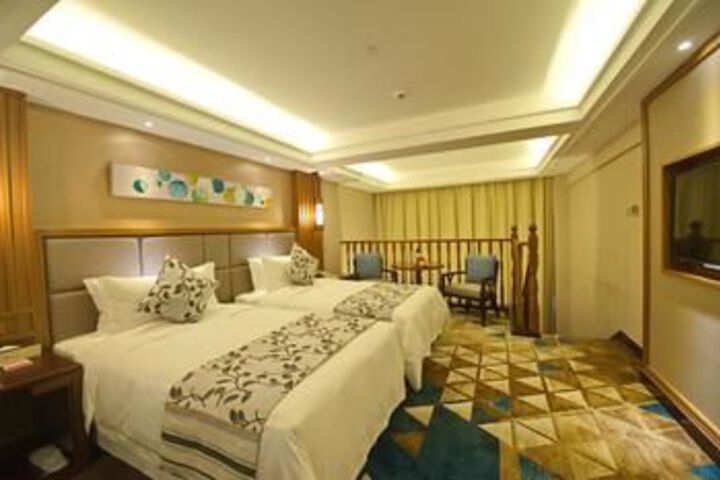Room 26 of 61
