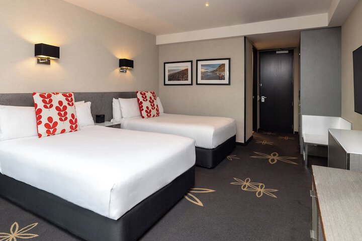 Room 14 of 72