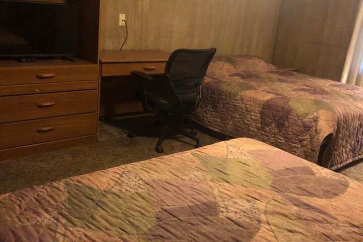 Room 14 of 19
