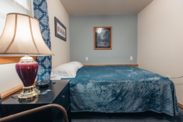 Room 96 of 180