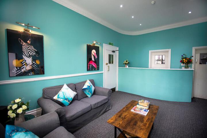 Guest Lobby