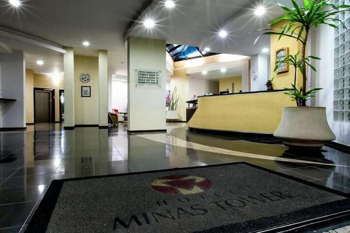 Entrance & Lobby