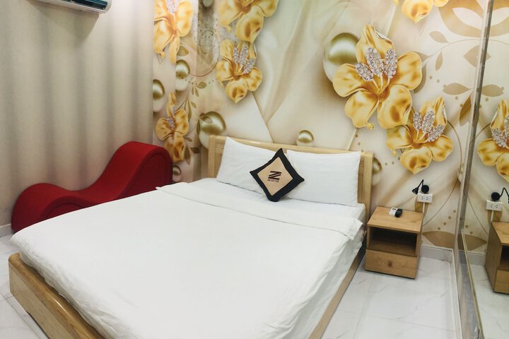 Room 12 of 31