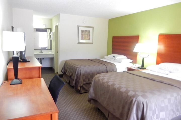 Room 9 of 21