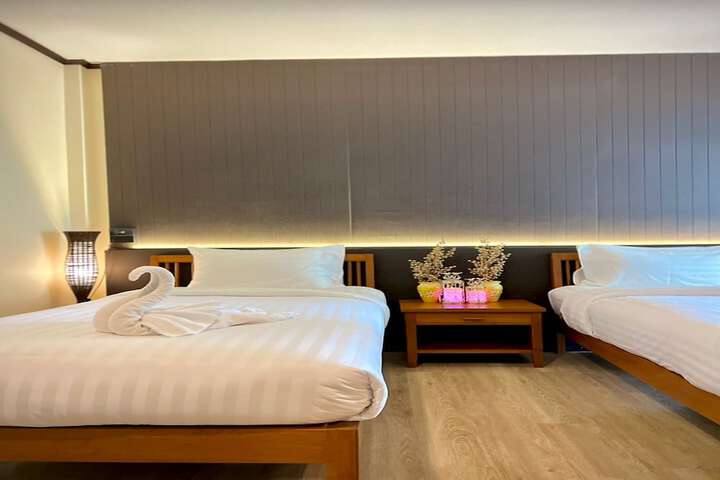 Room 20 of 144