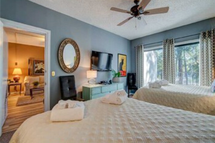 Room 33 of 37
