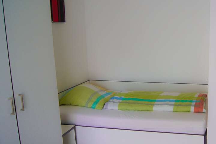 Room 2 of 20