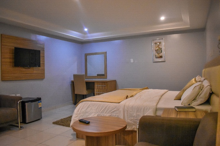 Room 22 of 41