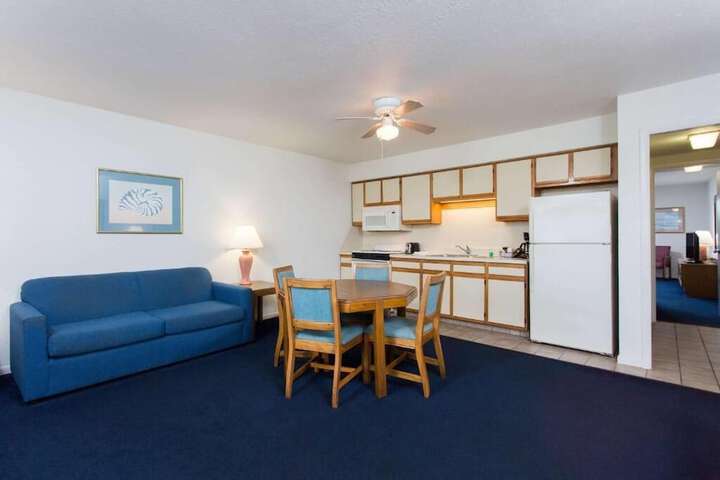 Room 34 of 44