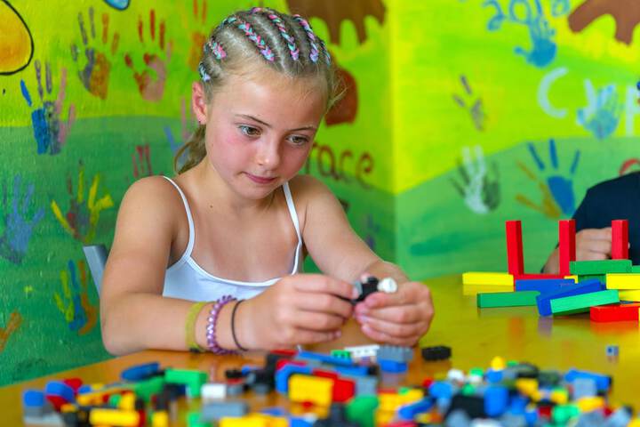 Childrens Activities 25 of 38