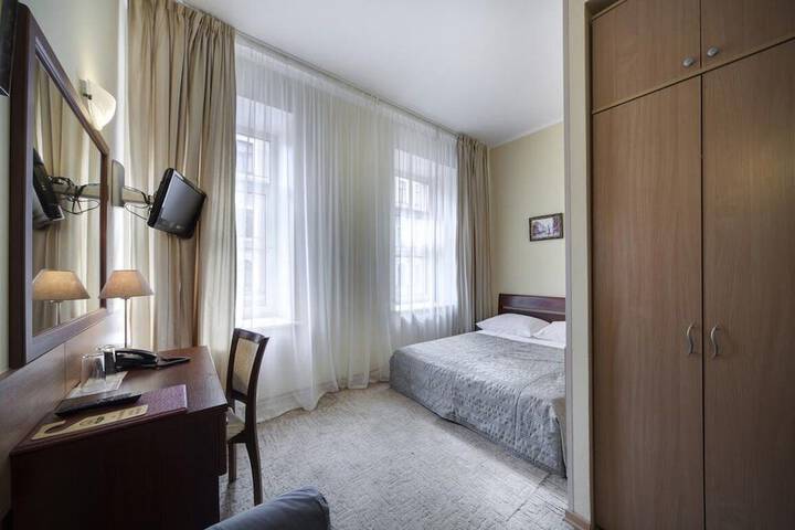 Room 20 of 66