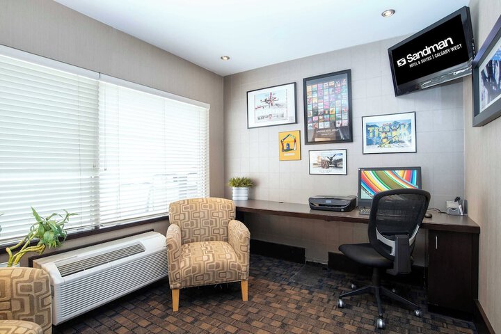 Guest Lobby