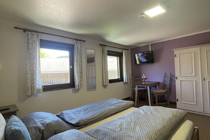 Room 20 of 97