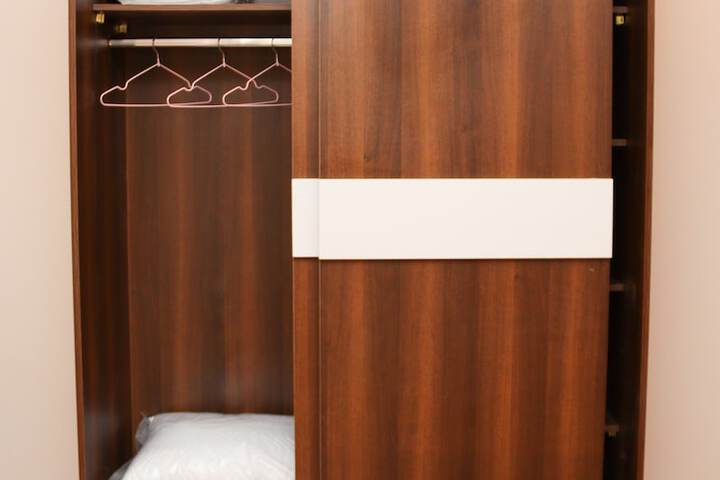 Room 32 of 134