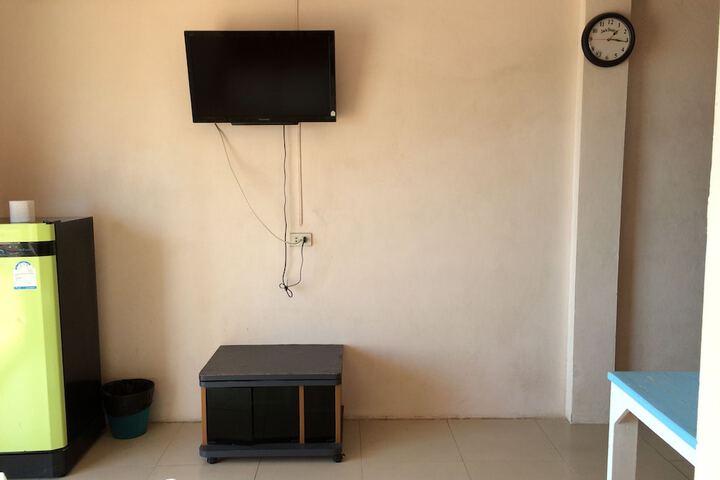 Room 27 of 72