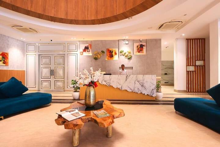 Hotel Interior 3 of 22