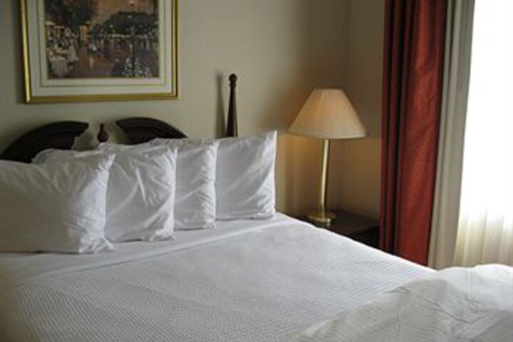 Room 3 of 24