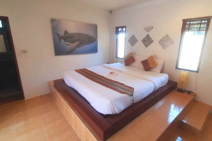Room 7 of 62