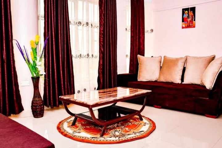 Hotel Interior 10 of 11