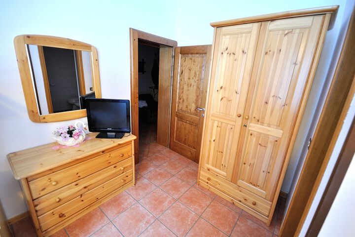 Room 15 of 35