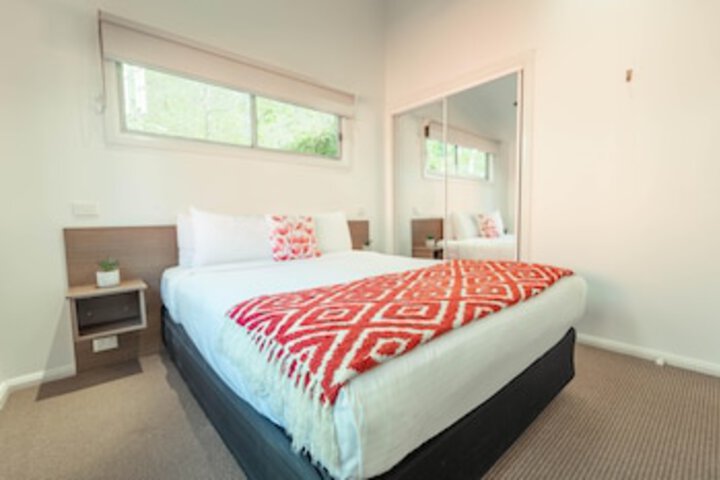 Room 55 of 279