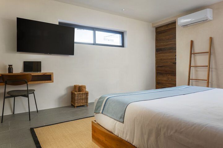 Room 22 of 57