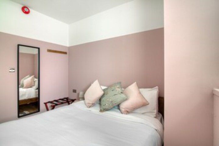 Room 60 of 88
