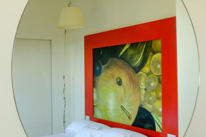 Room 3 of 56