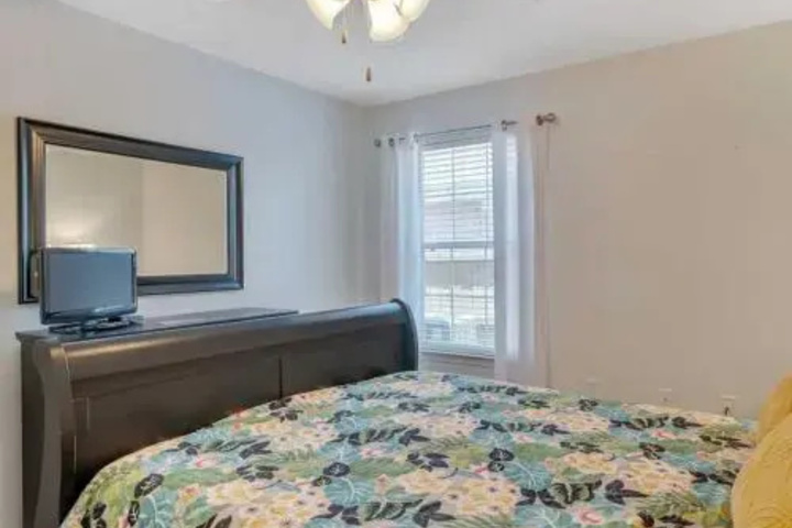 Room 3 of 11