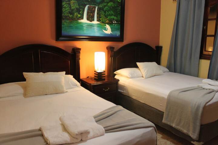 Hotel Guardabarranco in Granada