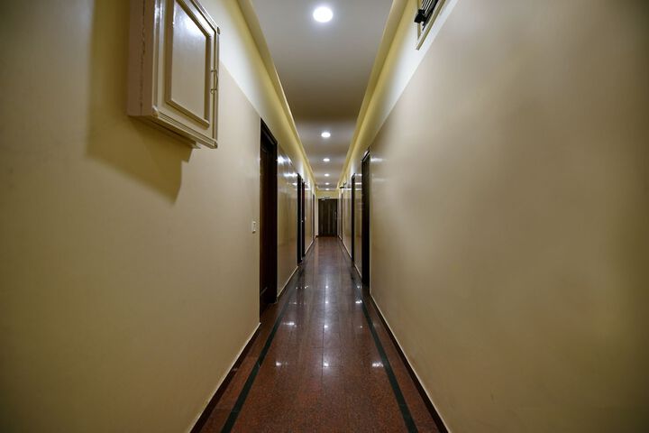 Ballroom/Hall 37 of 46