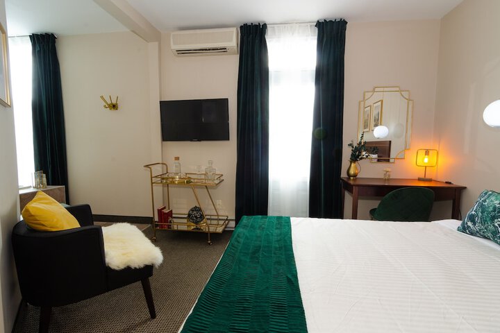 Room 58 of 87