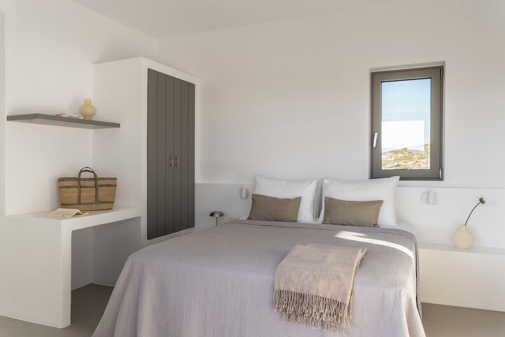 Room 25 of 114