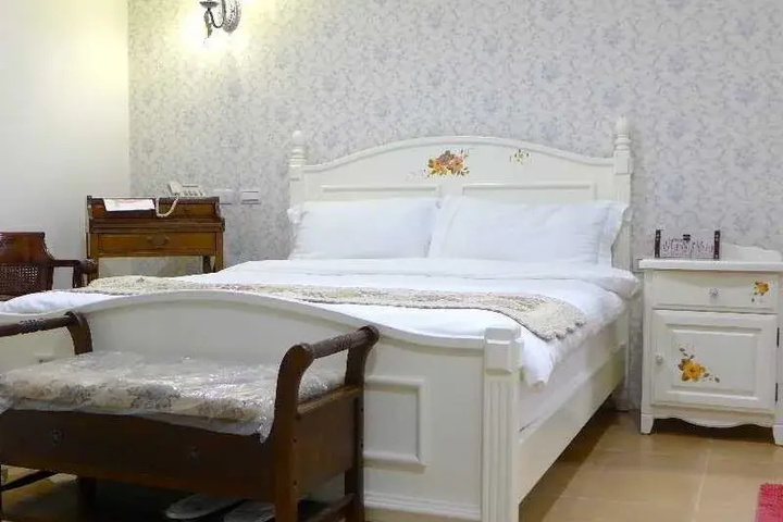 guest_rooms