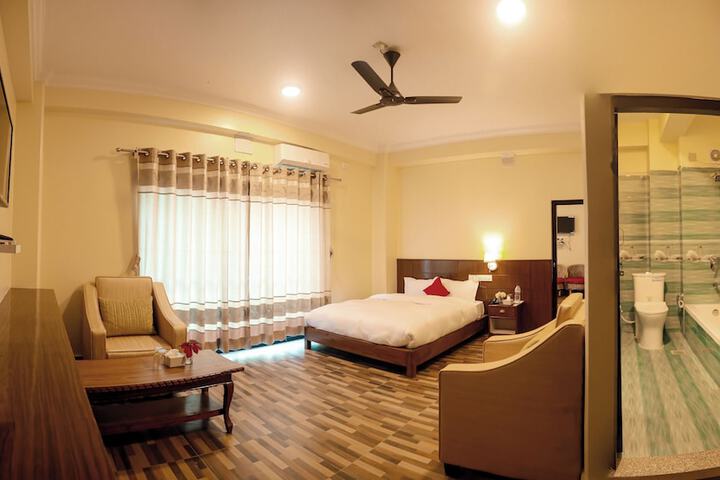 Room 12 of 31