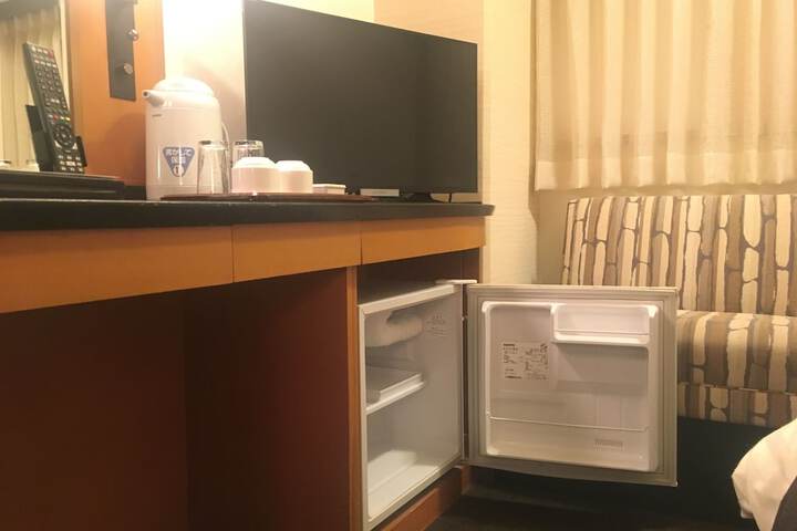 Room 14 of 68