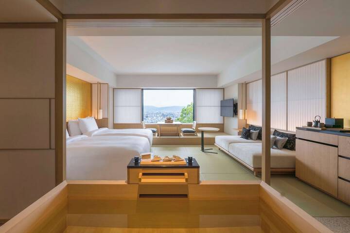 Room 36 of 134