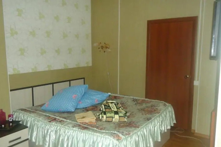 Room 13 of 15