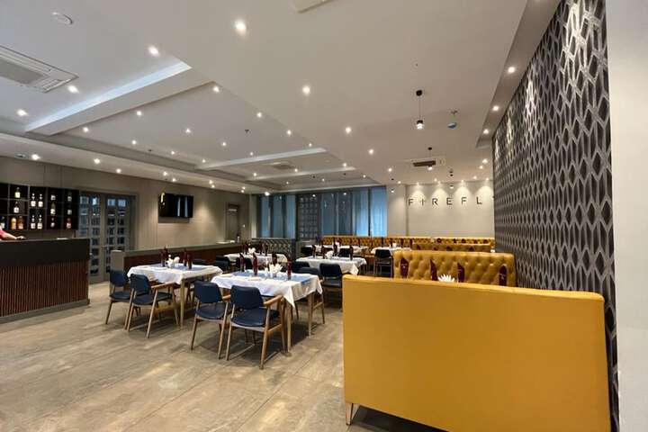 Dining 15 of 45