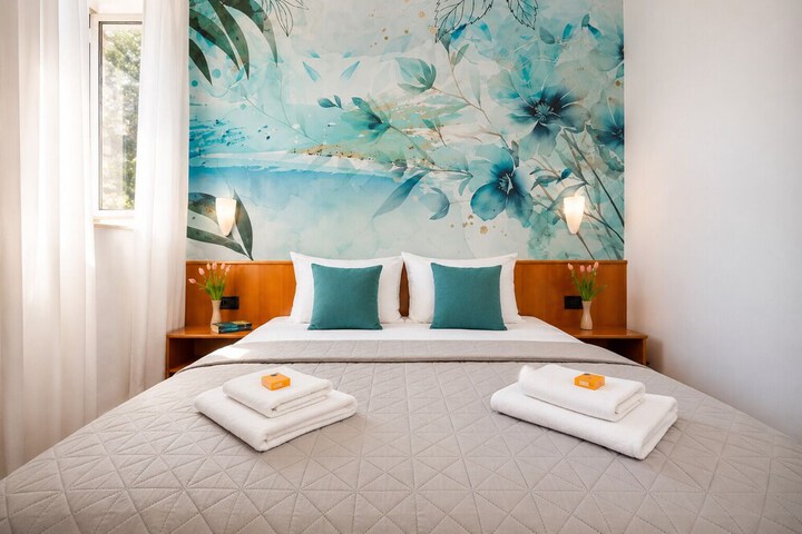 Room 21 of 42