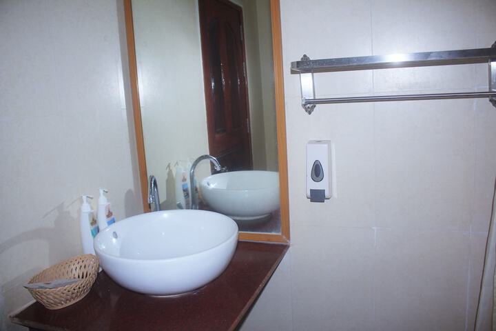Room 25 of 52