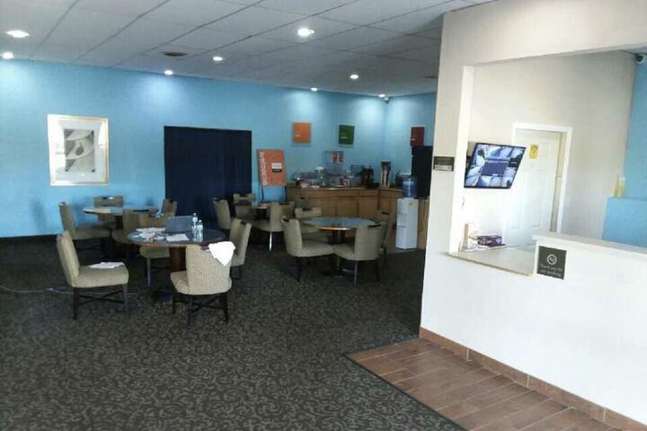 Hotel Interior 4 of 21