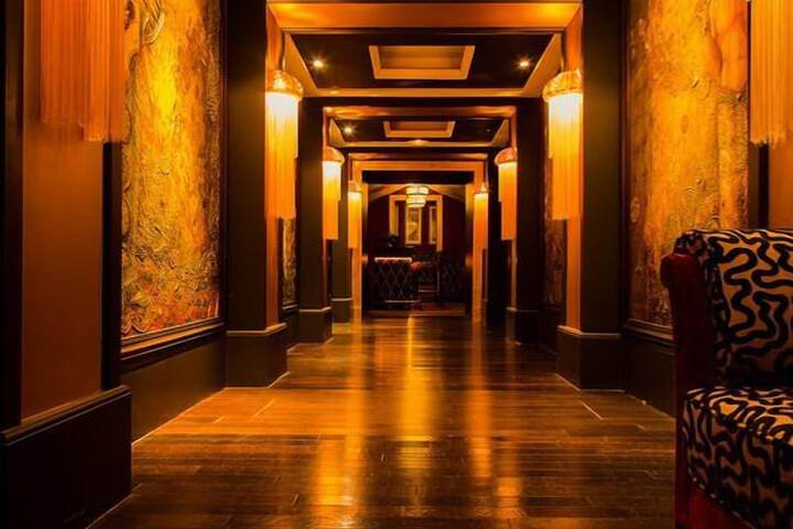 Ballroom/Hall 42 of 62